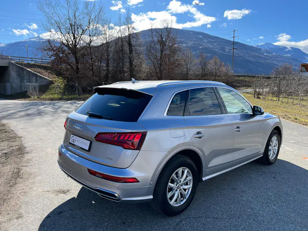 Audi Q5 2.0 TFSI sport quattro S-tronic