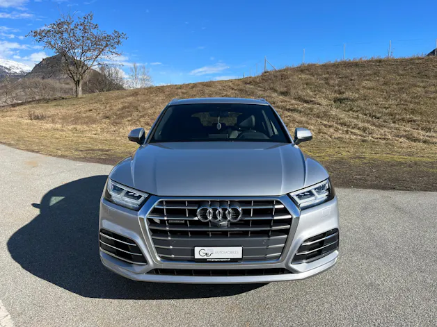 Audi Q5 2.0 TFSI sport quattro S-tronic