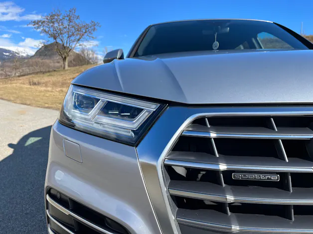 Audi Q5 2.0 TFSI sport quattro S-tronic