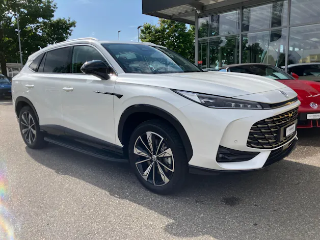 MG HS 1.5 T PHEV Luxury