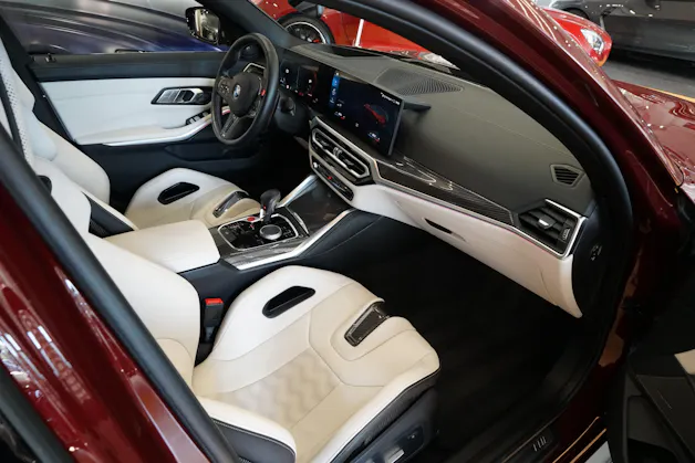 BMW M3 Touring xDrive Competition M Aventurine Red III Keramik-Bremse
