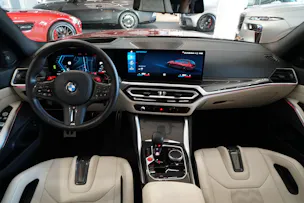 BMW M3 Touring xDrive Competition M Aventurine Red III Keramik-Bremse
