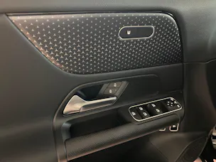 Mercedes-Benz GLA 250 e EQ Star 8G-DCT