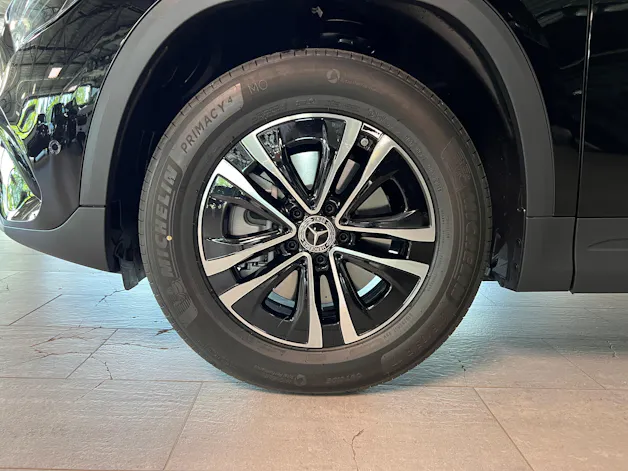 Mercedes-Benz GLA 250 e EQ Star 8G-DCT