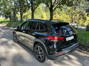 Mercedes-Benz GLA 200 4Matic AMG Line 8G-DCT