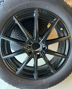 Mercedes-Benz GLA 200 4Matic AMG Line 8G-DCT