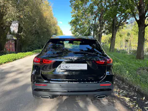 Mercedes-Benz GLA 200 4Matic AMG Line 8G-DCT