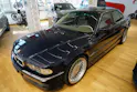 BMW 740i