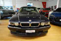 BMW 740i