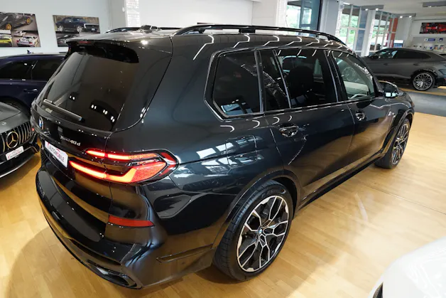 BMW X7 xDrive 48V 40d M Sport Pro Steptronic 7-Plätzer