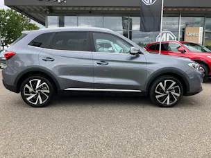 MG ZS 1.5 Hybrid+ Luxury