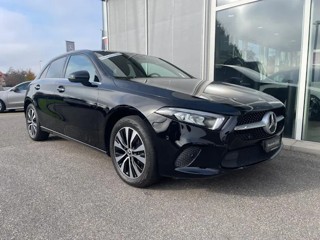 Mercedes-Benz A 250e Style 8G-DCT