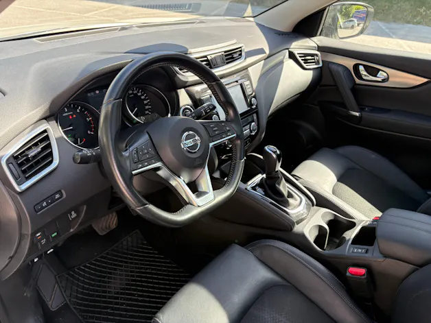 Nissan Qashqai 1.7 dCi tekna+ Xtronic ALL-MODE 4x4