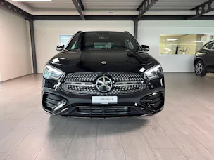 Mercedes-Benz GLA 250 4Matic 8G-DCT Swiss Star