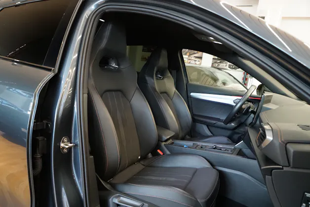 Cupra Formentor 2.0TSI VZ 4Drive DSG 5-Jahre Garantie