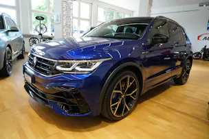 VW Tiguan 2.0TSI R 4Motion DSG "Akrapovic"