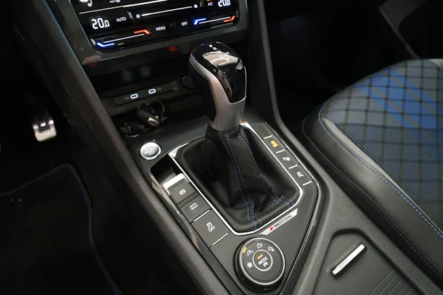 VW Tiguan 2.0TSI R 4Motion DSG "Akrapovic"