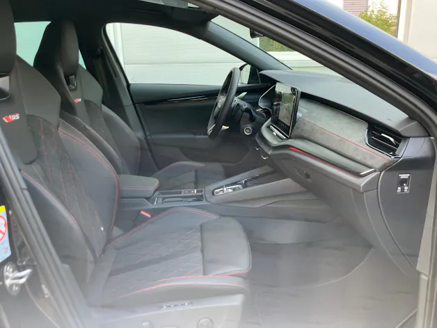 Škoda Octavia Combi 2.0 TSI DSG RS 30 Years Edition