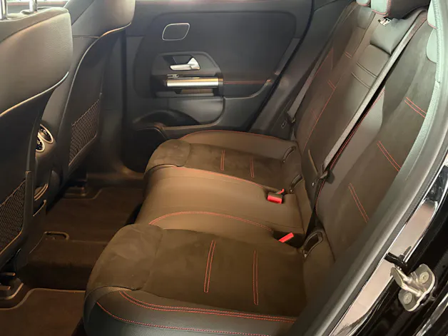Mercedes-Benz EQA 350 4MATIC "Excellence Edition"