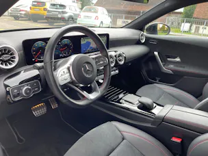 Mercedes-Benz A 200 4Matic AMG Line 8G-DCT
