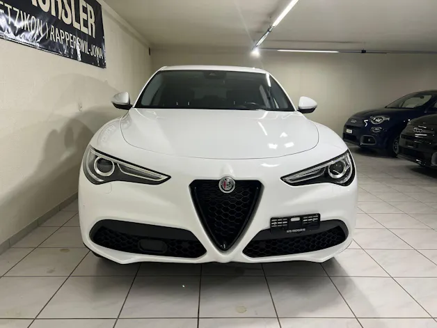 Alfa Romeo Stelvio 2.0 Q4 Sprint