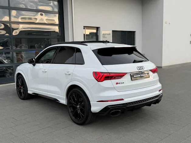 Audi RS Q3 2.5 TFSI quattro S tronic