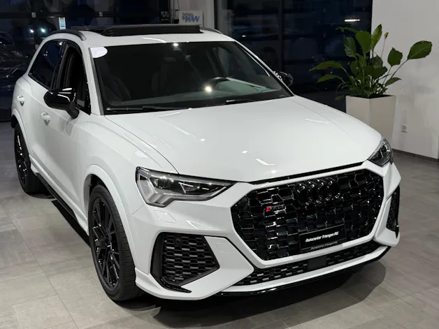 Audi RS Q3 2.5 TFSI quattro S tronic