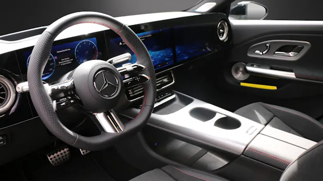 MERCEDES-BENZ CLA 220 8G-DCT 4Matic