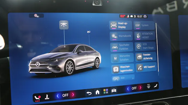 MERCEDES-BENZ CLA 220 8G-DCT 4Matic