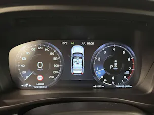 Volvo XC40 B5 Benzin Mild Hybrid AWD Inscription Geartronic