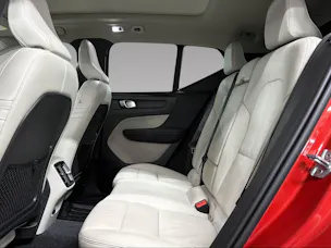 Volvo XC40 B5 Benzin Mild Hybrid AWD Inscription Geartronic