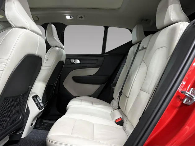 Volvo XC40 B5 Benzin Mild Hybrid AWD Inscription Geartronic