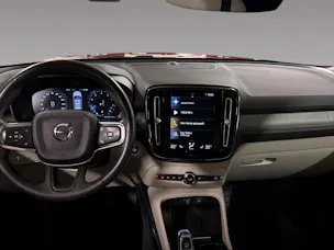 Volvo XC40 B5 Benzin Mild Hybrid AWD Inscription Geartronic