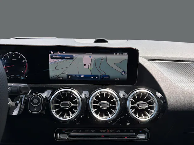 MERCEDES-BENZ GLA AMG 35 4Matic 8G-DCT