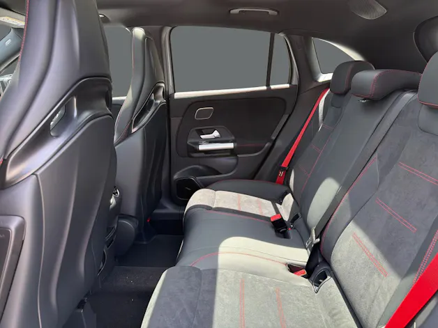 MERCEDES-BENZ GLA AMG 35 4Matic 8G-DCT
