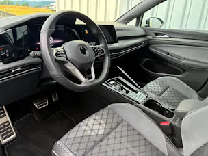 VW Golf 1.5 eTSI mHEV ACT R-Line DSG