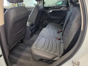 VW Touareg 3.0 TDI Atmosphere R-LINE Exterieur Tiptronic