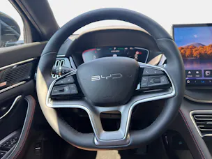 BYD Seal U DM-i Design AWD