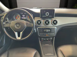 MERCEDES-BENZ GLA 250 Urban 4Matic