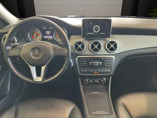 Mercedes-Benz GLA 250 Urban 4Matic