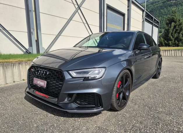 Audi RS3 Sportback 2.5 TSI quattro S-tronic