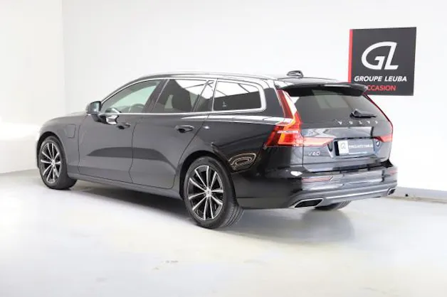 VOLVO V60 T6 eAWD Inscr. Expr.