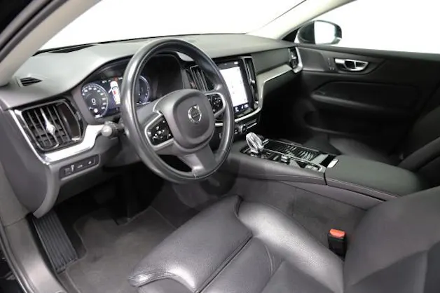 VOLVO V60 T6 eAWD Inscr. Expr.