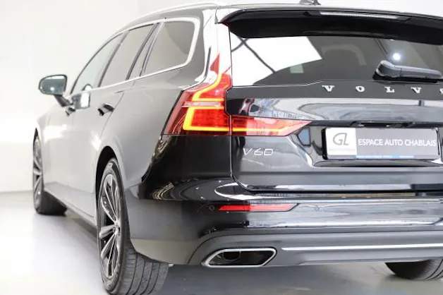 VOLVO V60 T6 eAWD Inscr. Expr.