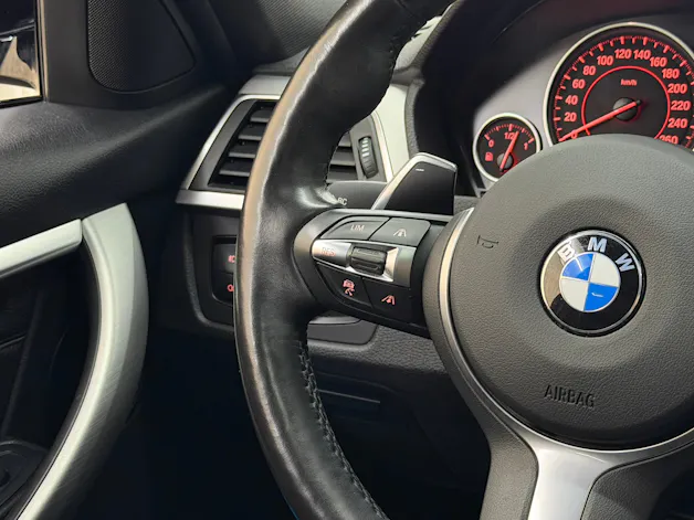 BMW 330e iPerformance M Sport Steptronic