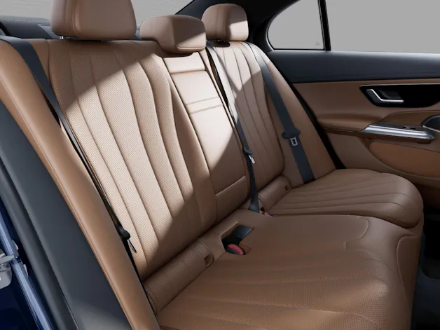 Mercedes-Benz E 220 d AMG Line 4MATIC