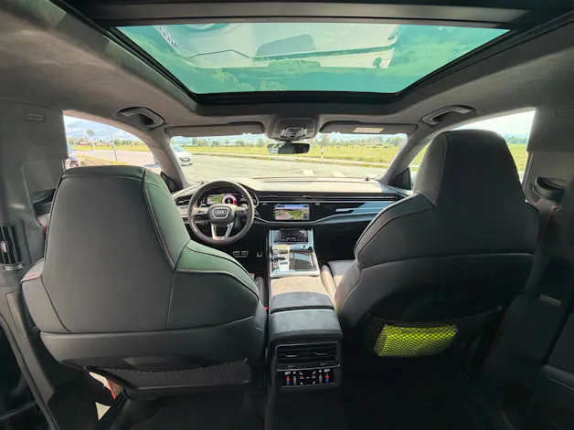 Audi RSQ8 performance quattro