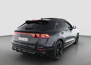 Audi RSQ8 performance quattro