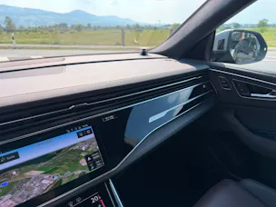AUDI RSQ8 performance quattro