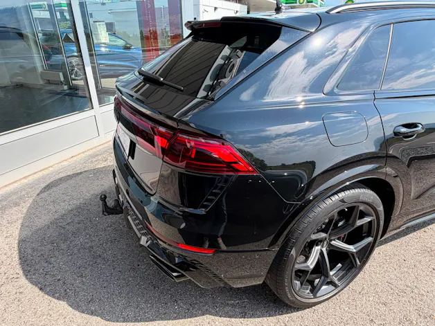 Audi RSQ8 performance quattro